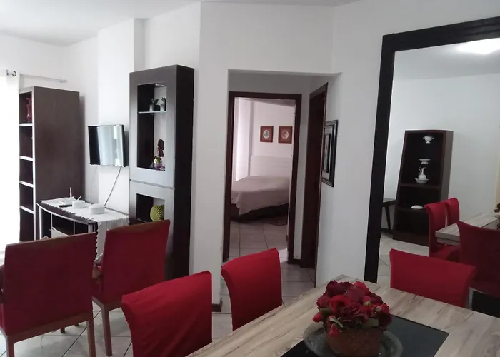 Apartamento Dante Tomio